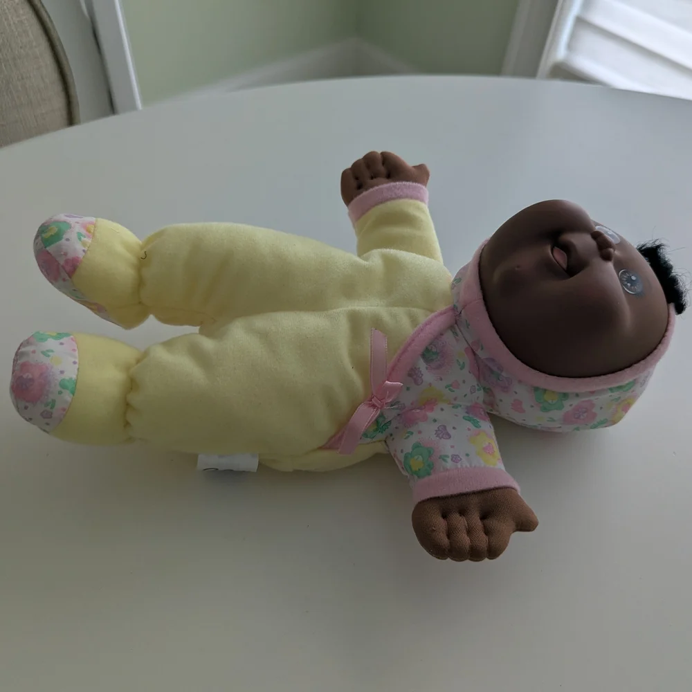 Sweet 🥬💛 CABBAGE PATCH 💛🥬 Doll - Picture 3 of 5